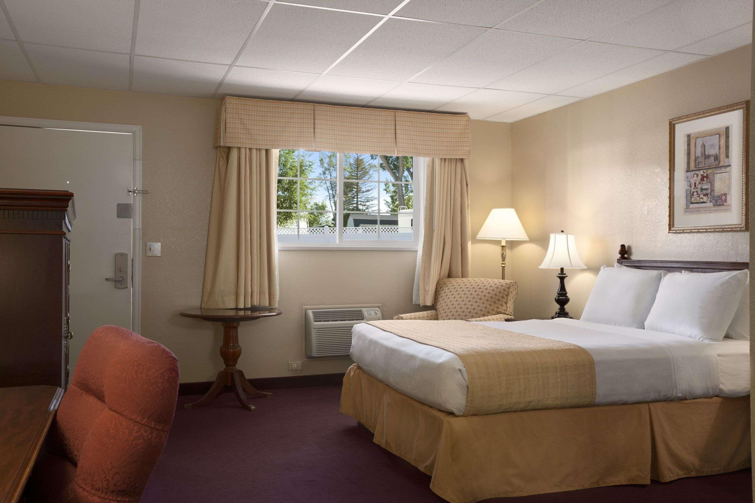 Days Inn By Wyndham Montrose Exterior photo